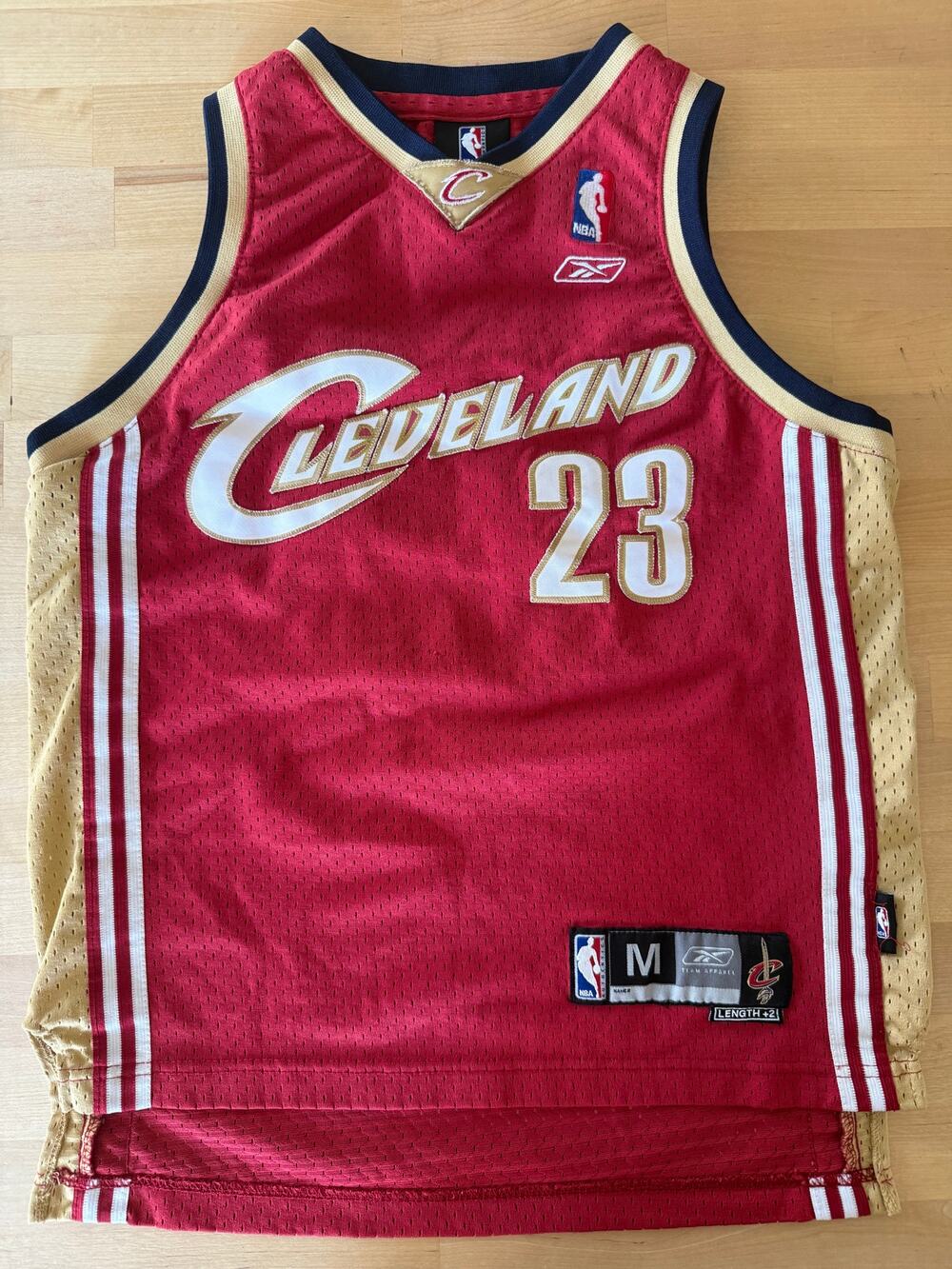 Lebron James Cleveland Cavaliers Reebok Jersey Youth Medium Length +2 Stitched